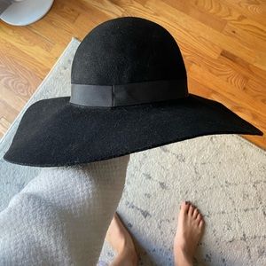 Black Floppy Hat